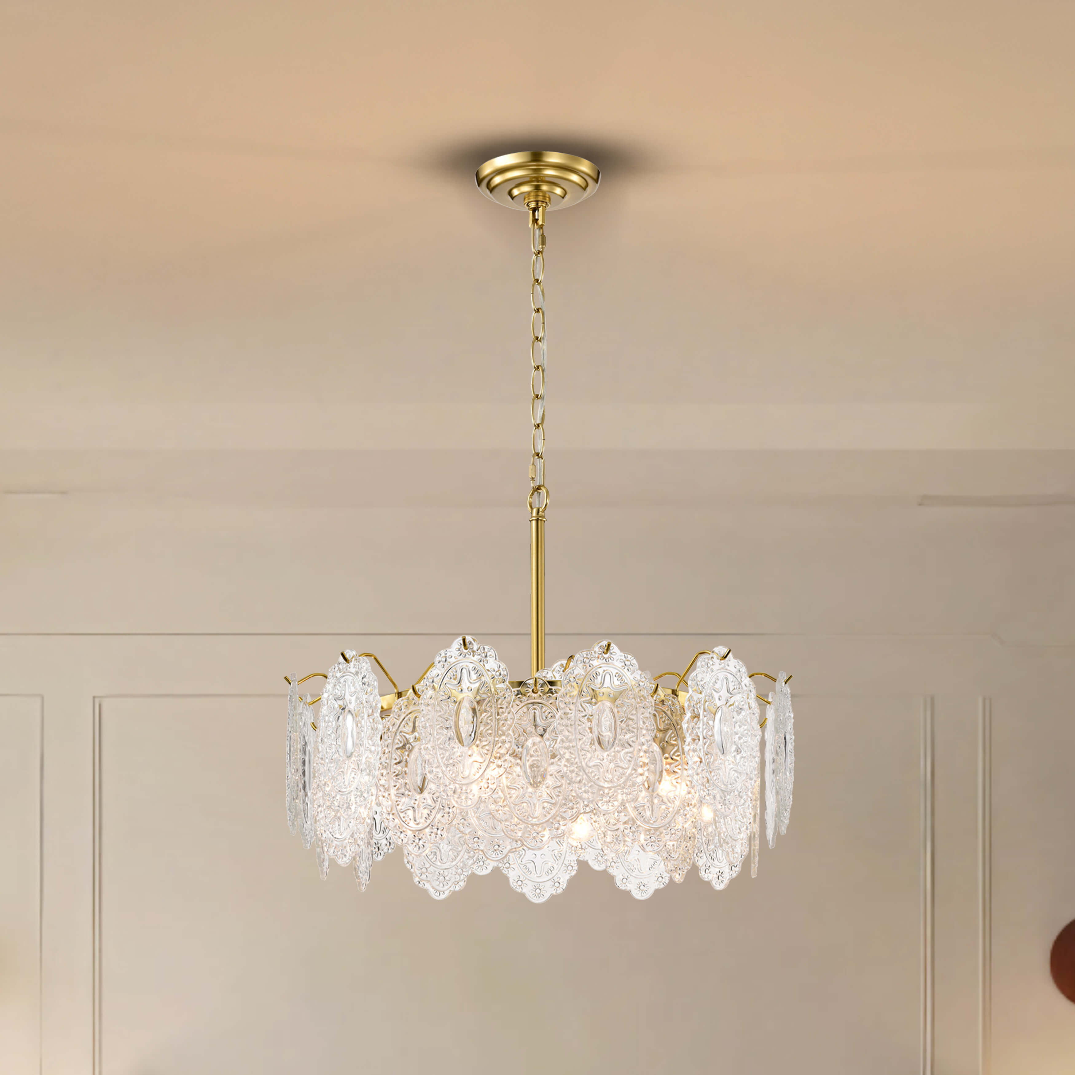 Alma Brushed Shiny Brass 6-Light Tiered Leaf-shaped Glass Chandelier FD-2160-WHP